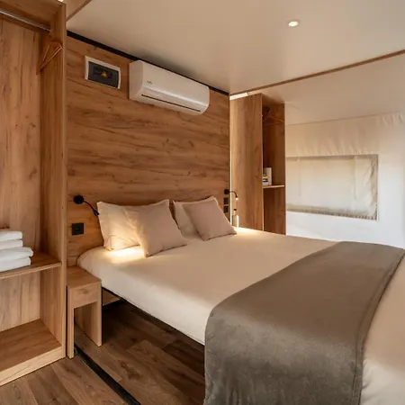 Ohai Outdoor 3* Ναζαρέ